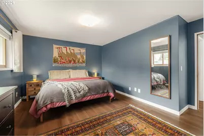 866 SE 136th Ave, Portland, OR 97233 - Photo 12