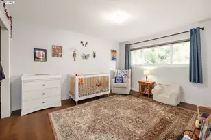 866 SE 136th Ave, Portland, OR 97233 - Photo 14