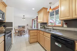 16825 SW Cambridge Ct, Beaverton, OR 97078 - Photo 14