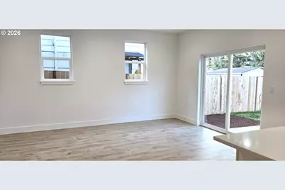 12453 SE Harold St, Portland, OR 97236 - Photo 16