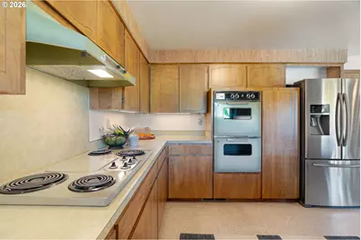 13000 NE Stanton St, Portland, OR 97230 - Photo 20