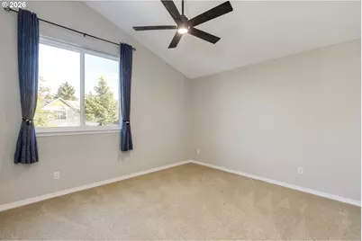 2137 N Legacy Dr, Newberg, OR 97132 - Photo 28