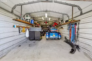 13011 Berta Dr, Oregon City, OR 97045 - Photo 6