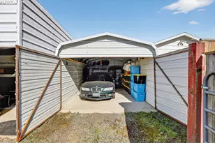 13011 Berta Dr, Oregon City, OR 97045 - Photo 46