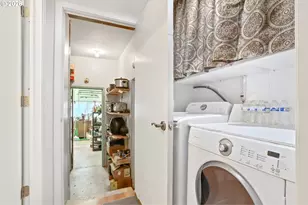 13011 Berta Dr, Oregon City, OR 97045 - Photo 30