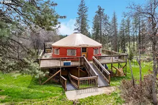 959 Zelinski Rd, Goldendale, WA 98620 - Photo 2