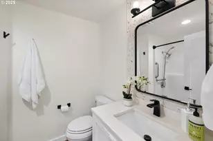 1905 N Springbrook Way, Newberg, OR 97132 - Photo 16