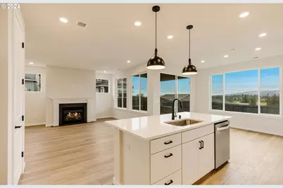 438 W Holly Cir, Washougal, WA 98671 - Photo 12