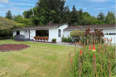 1338 D St, Coos Bay, OR 97420 - Photo 32