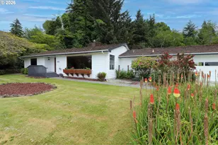 1338 D St, Coos Bay, OR 97420 - Photo 32