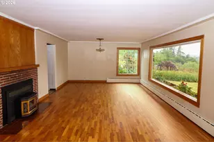 1338 D St, Coos Bay, OR 97420 - Photo 12
