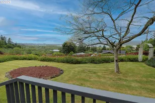 1338 D St, Coos Bay, OR 97420 - Photo 38
