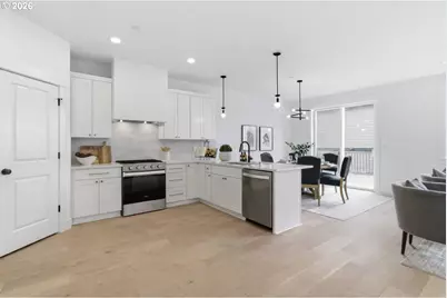 14238 SE Ellis St, Portland, OR 97236 - Photo 8