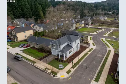 14238 SE Ellis St, Portland, OR 97236 - Photo 38