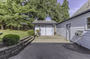 2224 Rogers Ln, Salem, OR 97304 - Photo 30