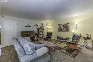 2224 Rogers Ln, Salem, OR 97304 - Photo 10