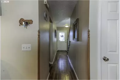 2224 Rogers Ln, Salem, OR 97304 - Photo 8