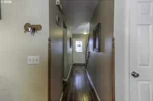 2224 Rogers Ln, Salem, OR 97304 - Photo 8