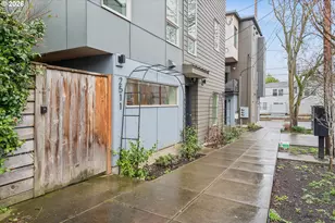 2511 SE 29th Ave, Portland, OR 97202 - Photo 2