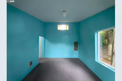 91136 Seaview Ln, Coos Bay, OR 97420 - Photo 8