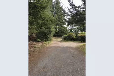 91136 Seaview Ln, Coos Bay, OR 97420 - Photo 18