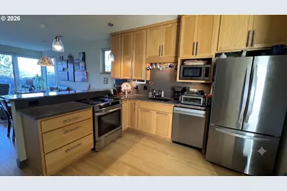 14 Mosier Creek Pl, Mosier, OR 97040 - Photo 4