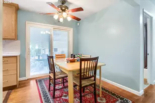 18126 SE Lincoln St, Portland, OR 97233 - Photo 6