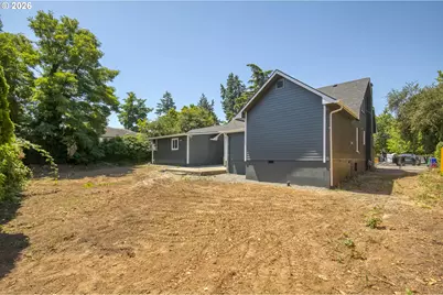 750 SE 135th Ave, Portland, OR 97233 - Photo 38