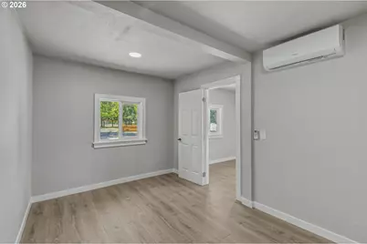 750 SE 135th Ave, Portland, OR 97233 - Photo 32
