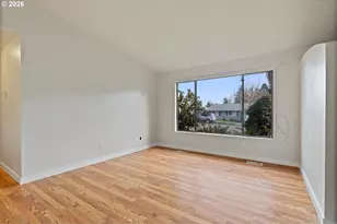 317 SW Angeline Ave, Gresham, OR 97080 - Photo 4