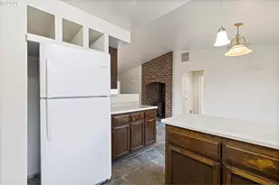 317 SW Angeline Ave, Gresham, OR 97080 - Photo 12