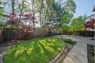 3780 SE Belle Oak Ave, Hillsboro, OR 97123 - Photo 40