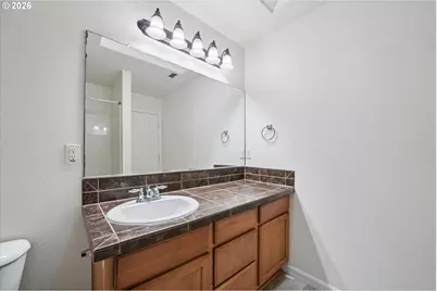 3780 SE Belle Oak Ave, Hillsboro, OR 97123 - Photo 30