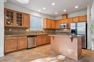 3780 SE Belle Oak Ave, Hillsboro, OR 97123 - Photo 10