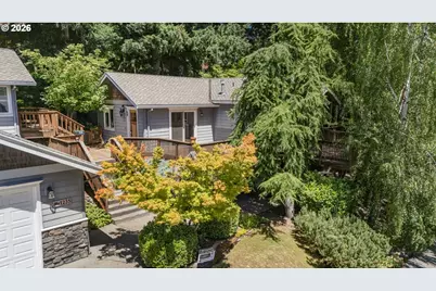 1235 11th St, West Linn, OR 97068 - Photo 2