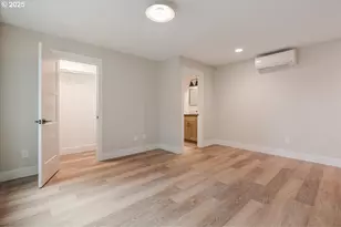 464 SE Haddock Ln, Hillsboro, OR 97123 - Photo 38