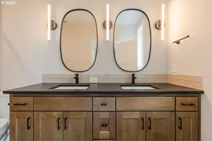 464 SE Haddock Ln, Hillsboro, OR 97123 - Photo 28