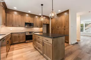 464 SE Haddock Ln, Hillsboro, OR 97123 - Photo 16