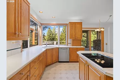 9325 NW Old Skyline Blvd, Portland, OR 97231 - Photo 12