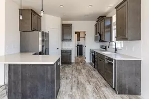 8008 NE 179th St, Battle Ground, WA 98604 - Photo 8