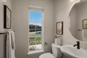 3562 SE Brookwood Ave, Hillsboro, OR 97123 - Photo 10