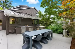 4393 Sundew Ct, Lake Oswego, OR 97035 - Photo 8