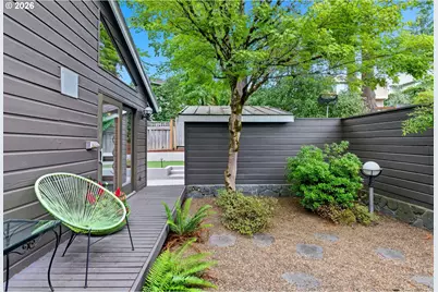 4393 Sundew Ct, Lake Oswego, OR 97035 - Photo 28