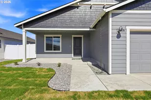 873 NE Laurel Spgs Dr, Hermiston, OR 97838 - Photo 2