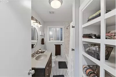 93930 Bridge View Ln, North Bend, OR 97459 - Photo 18