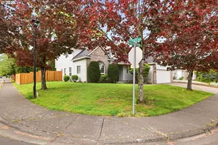 16424 NW Brandberry Dr, Portland, OR 97229 - Photo 4