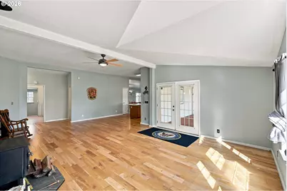 95643 Sitkum Ln, Myrtle Point, OR 97458 - Photo 10