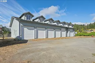 95643 Sitkum Ln, Myrtle Point, OR 97458 - Photo 42
