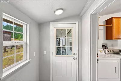 95643 Sitkum Ln, Myrtle Point, OR 97458 - Photo 34