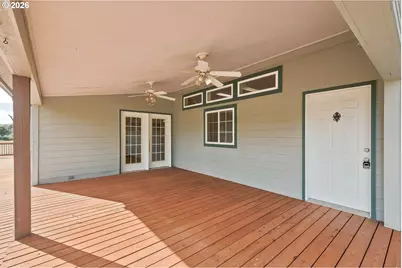 95643 Sitkum Ln, Myrtle Point, OR 97458 - Photo 4
